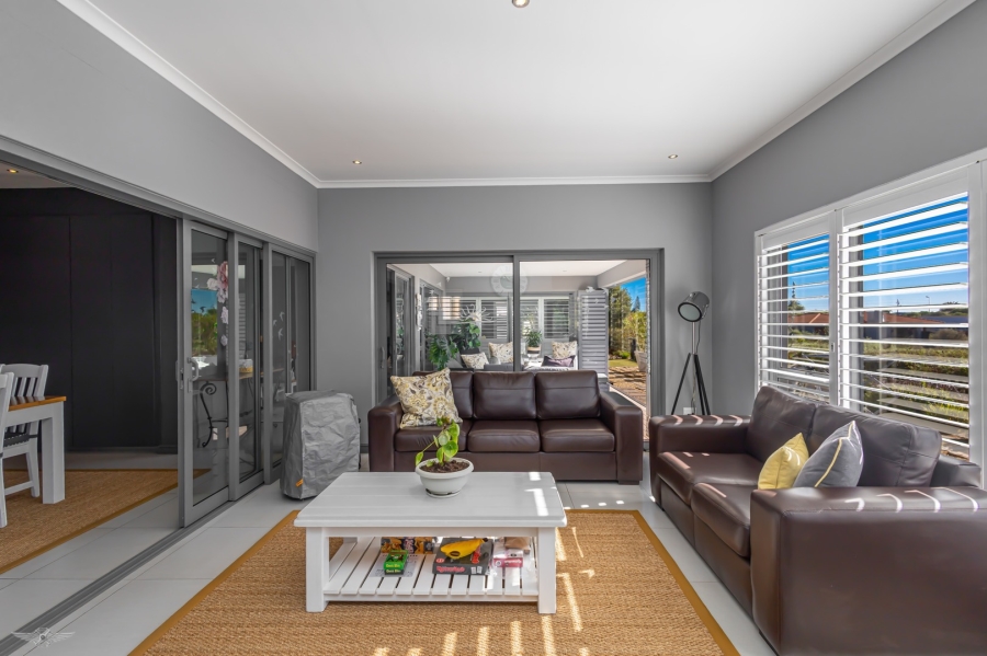 4 Bedroom Property for Sale in Langebaan Country Estate Western Cape